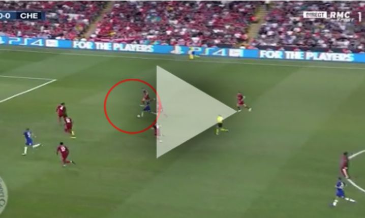 EFEKTOWNA akcja Pulisicia i Giroud strzela na 1-0 z Liverpoolem! [VIDEO]